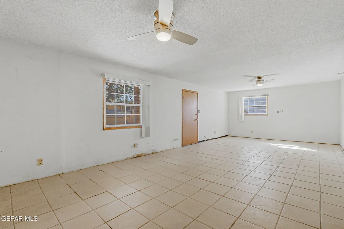 Photo of 762 DELHI Drive