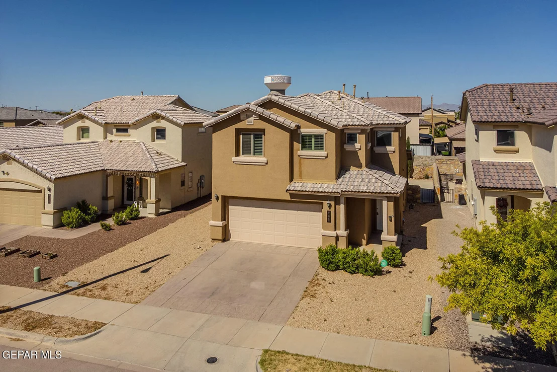Photo of 795 PIXTON Road