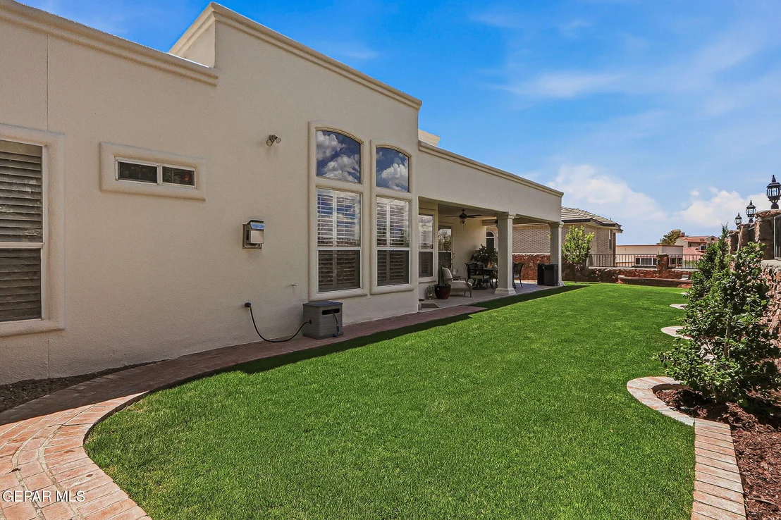 Photo of 6433 LA POSTA Drive