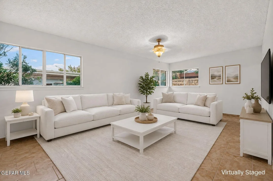 Photo of 10053 IMPERIAL Street
