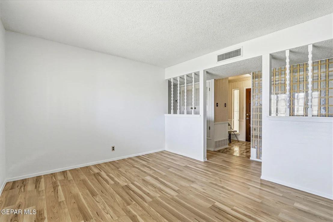 Photo of 2168 SEPTIEMBRE Drive