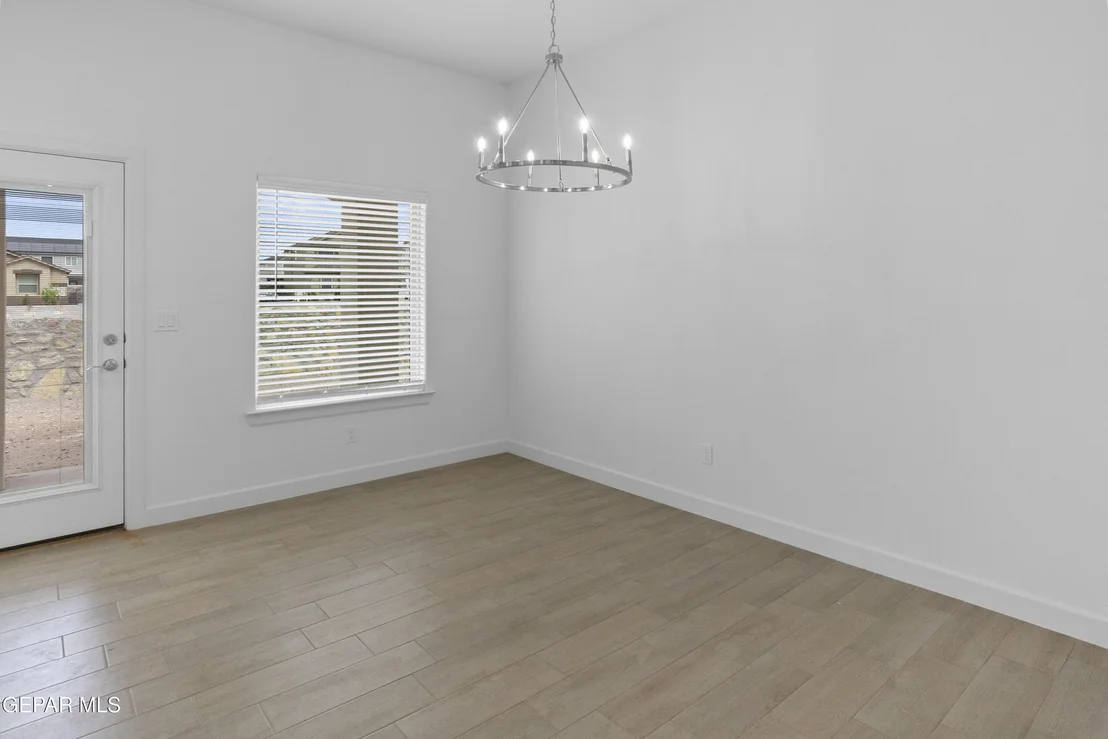 Photo of 424 Plateau Drive