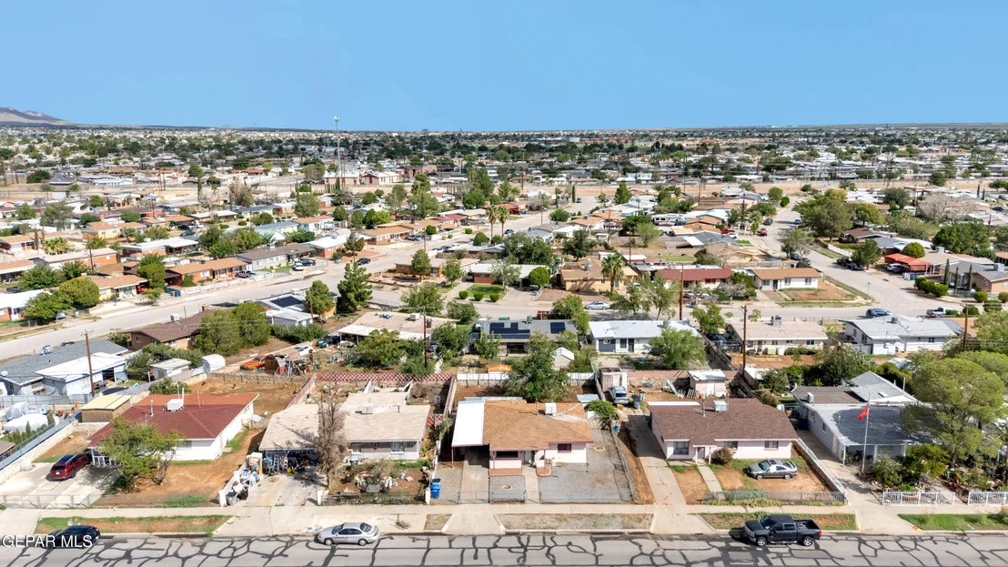 Photo of 5213 SUN VALLEY Drive