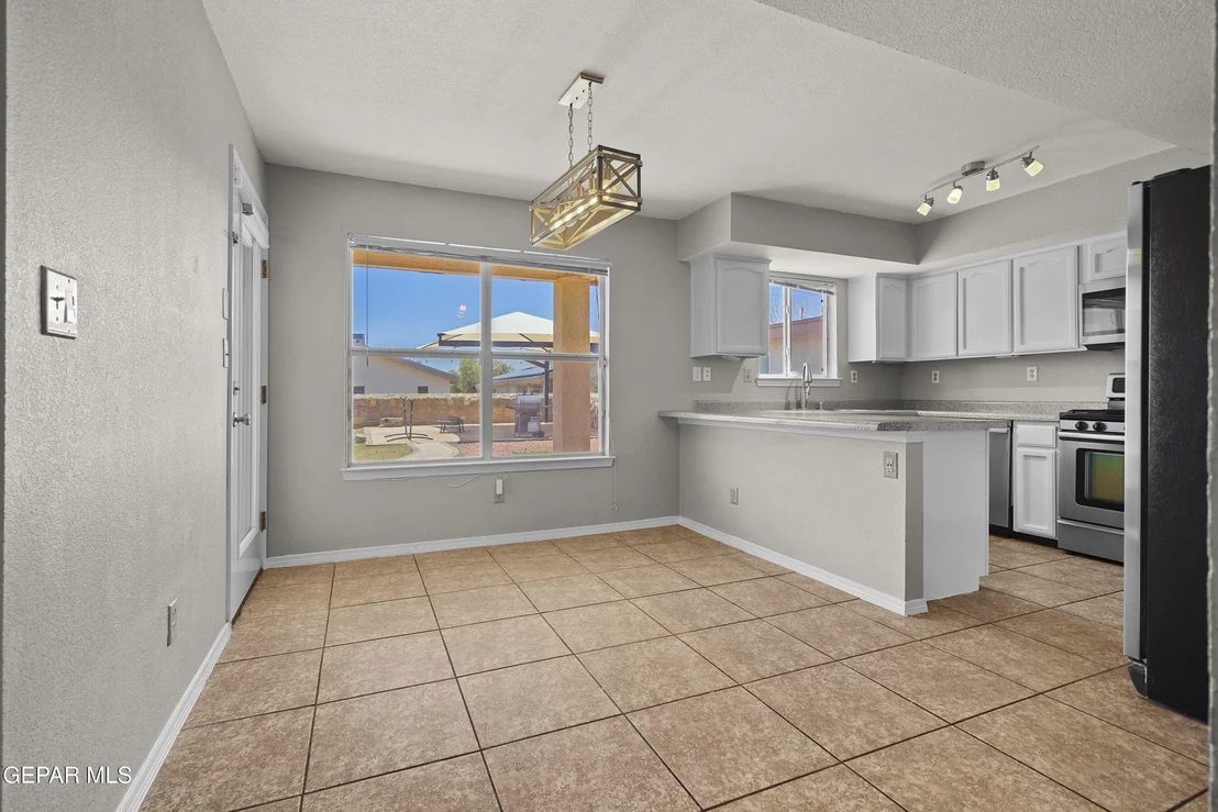 Photo of 5340 IGNACIO ALMANZAR Lane