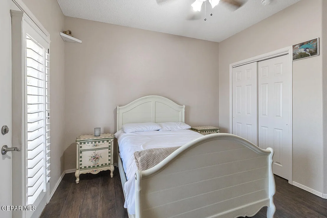 Photo of 5900 ANAPAULA Drive