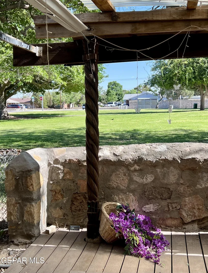 Photo of 3305 Tyrone Road