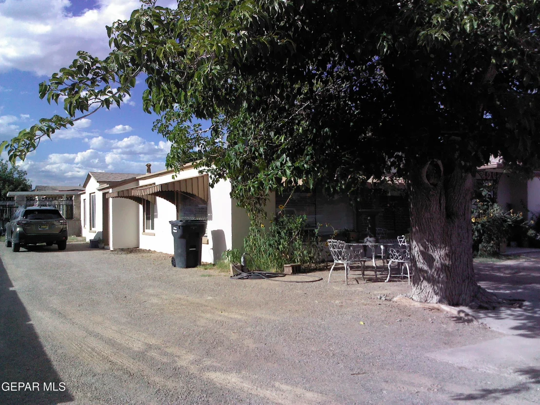 Photo of 500 TAMARISK Street