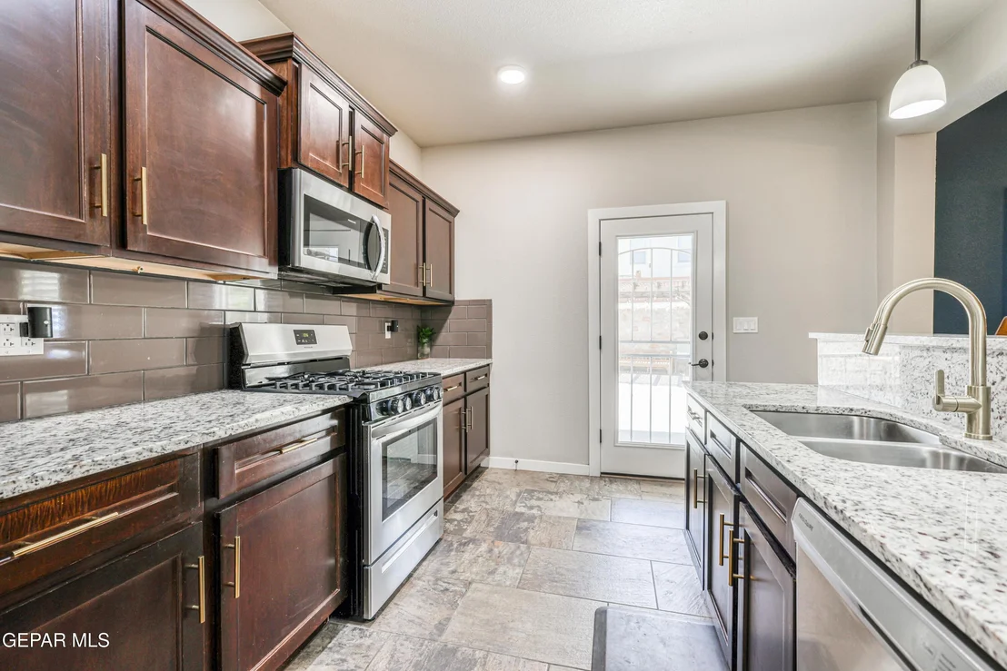 Photo of 7821 ENCHANTED RIDGE Drive