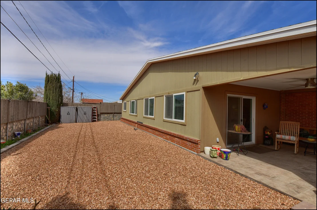 Photo of 9541 WAVERLY Drive