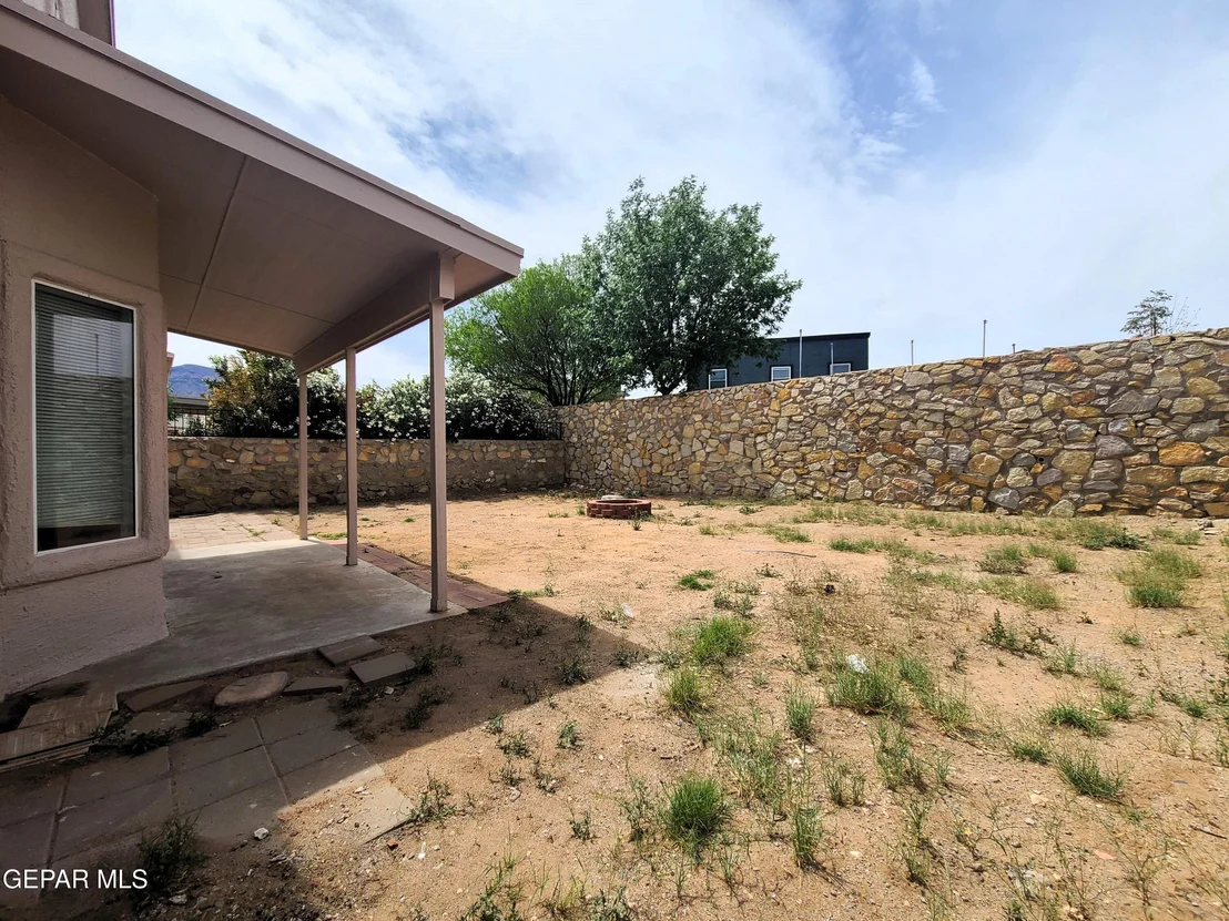 Photo of 4925 CATTLE Lane