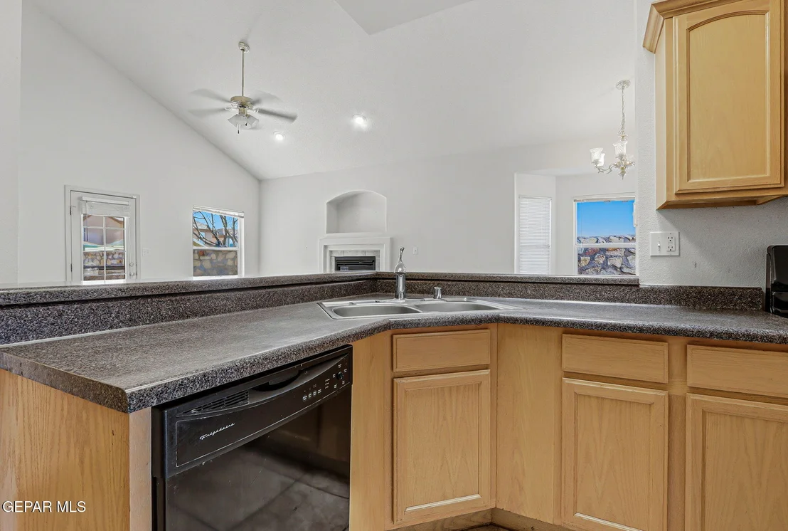 Photo of 10794 AARON Street