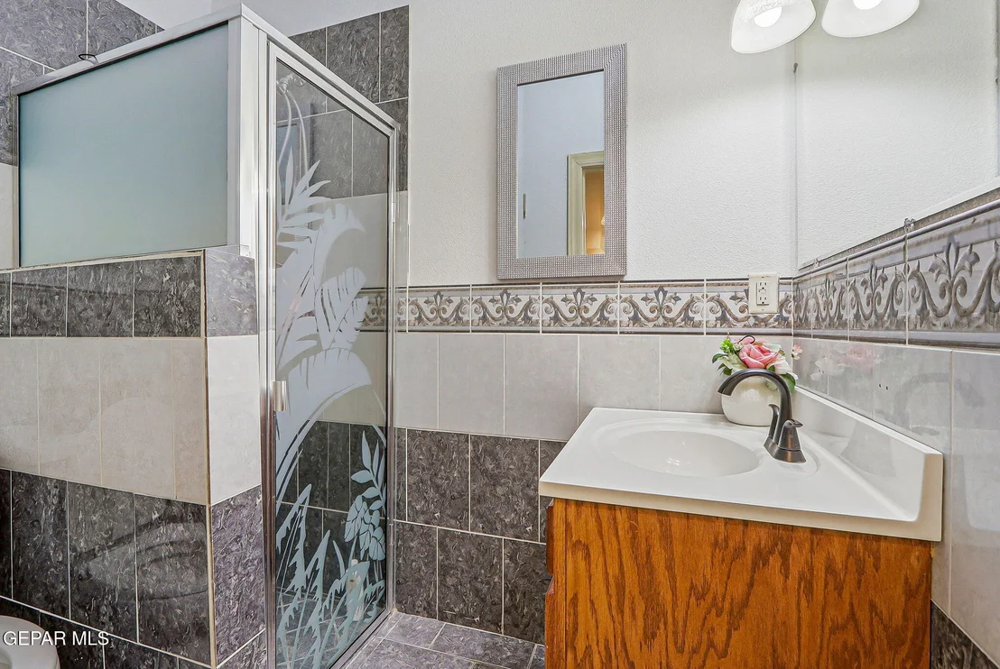 Photo of 411 BURKETT Drive
