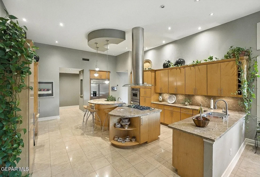 Photo of 324 WILD WILLOW Drive