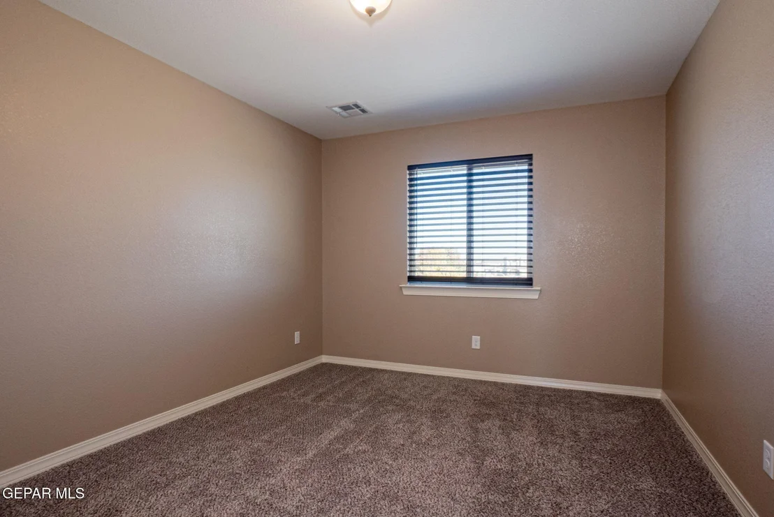 Photo of 14420 Alyssa Marie