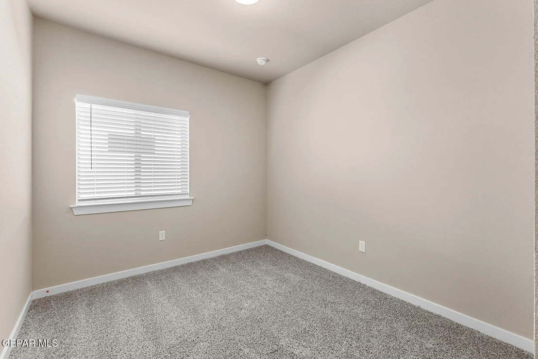 Photo of 929 Nayland Place