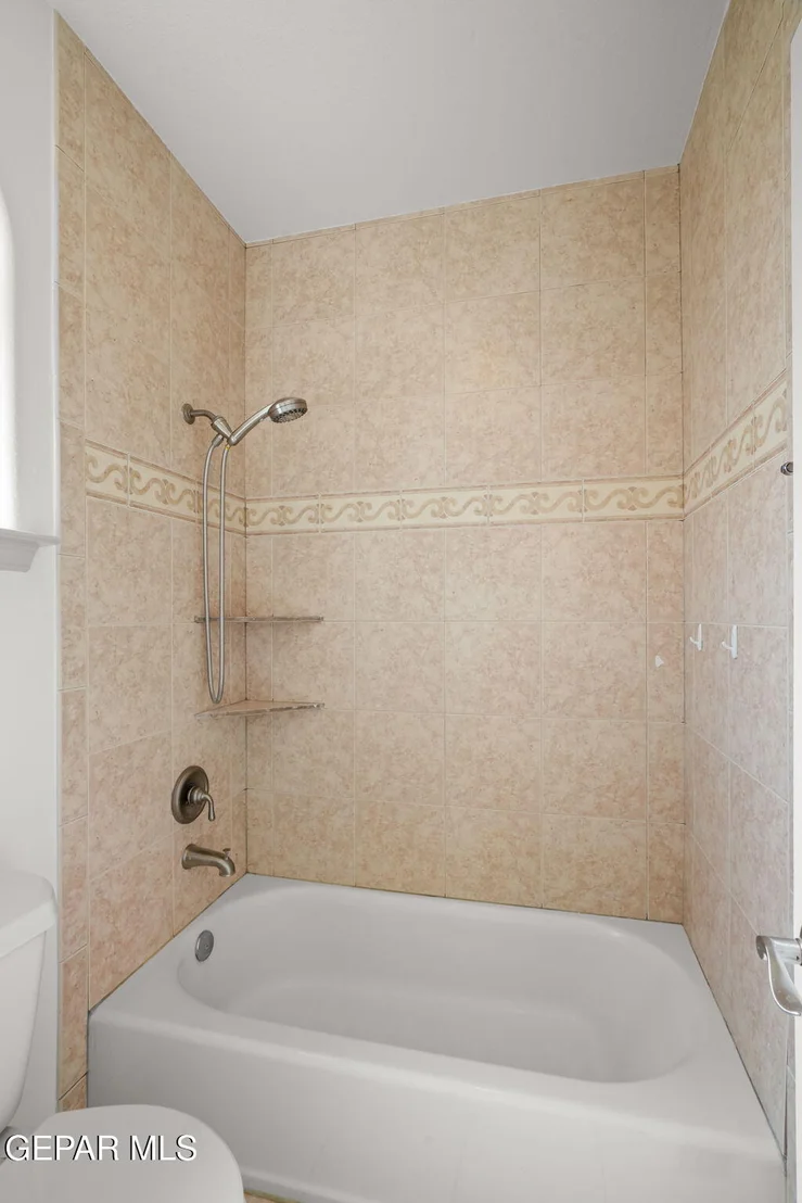 Photo of 6389 FRANKLIN TRAIL Drive
