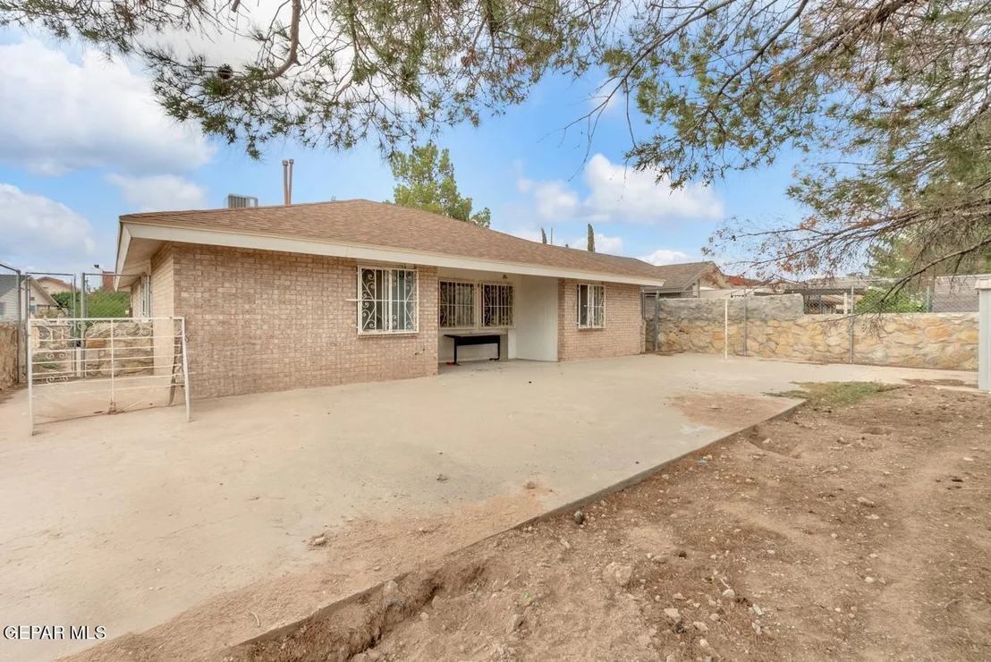 Photo of 11746 Stone Castle Drive