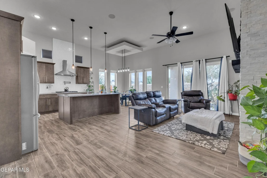 Photo of 1076 Speranza Court
