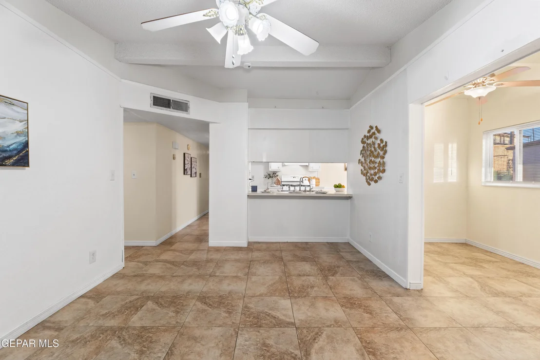 Photo of 332 CARNIVAL Drive