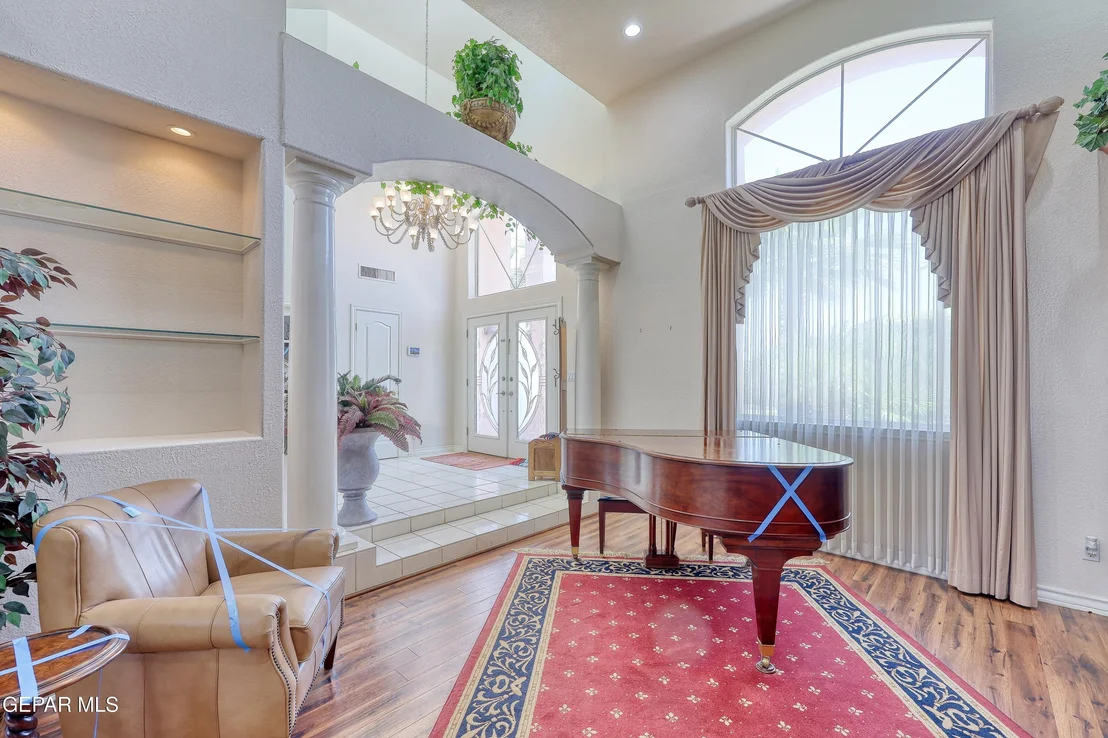 Photo of 1361 GATE Place