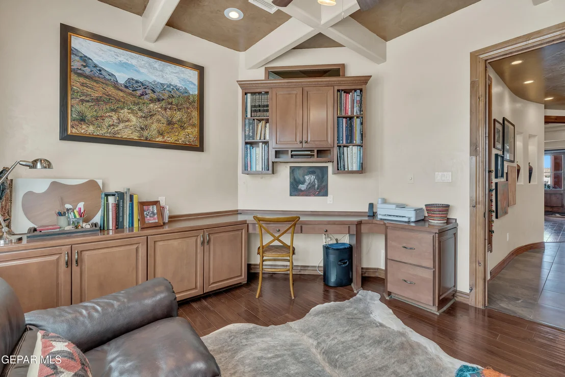 Photo of 6263 FRANKLIN HAWK Avenue