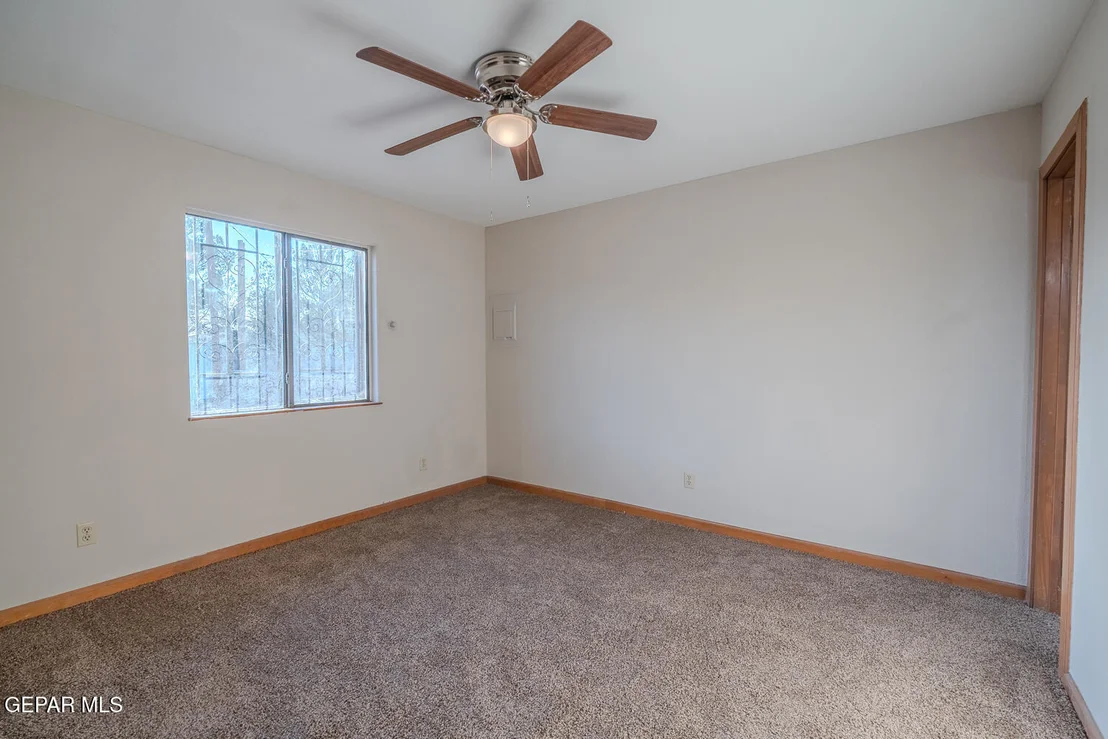 Photo of 11640 Peters Road