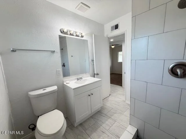 Photo of 7860 Holly Place