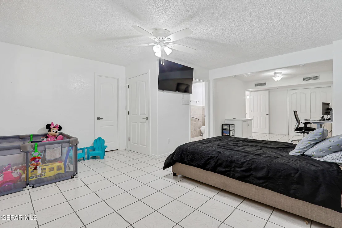 Photo of 7952 BROADWAY Drive