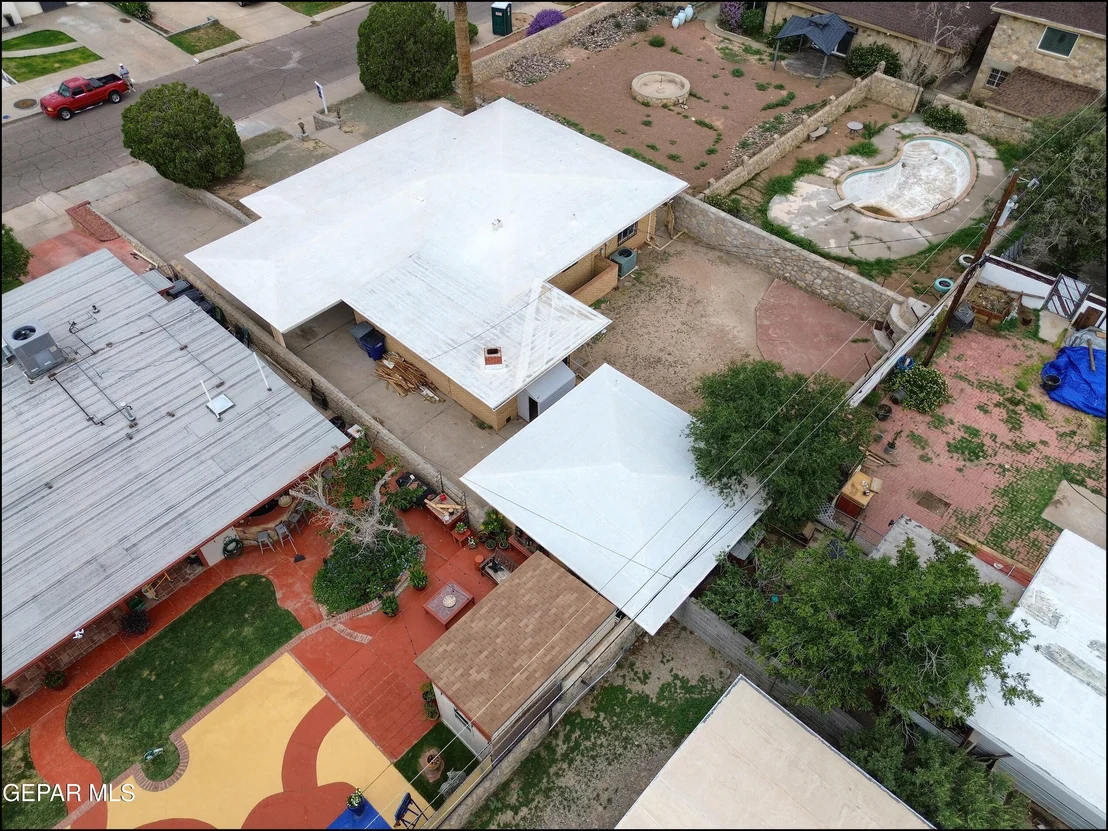 Photo of 2420 HAWLEY Circle