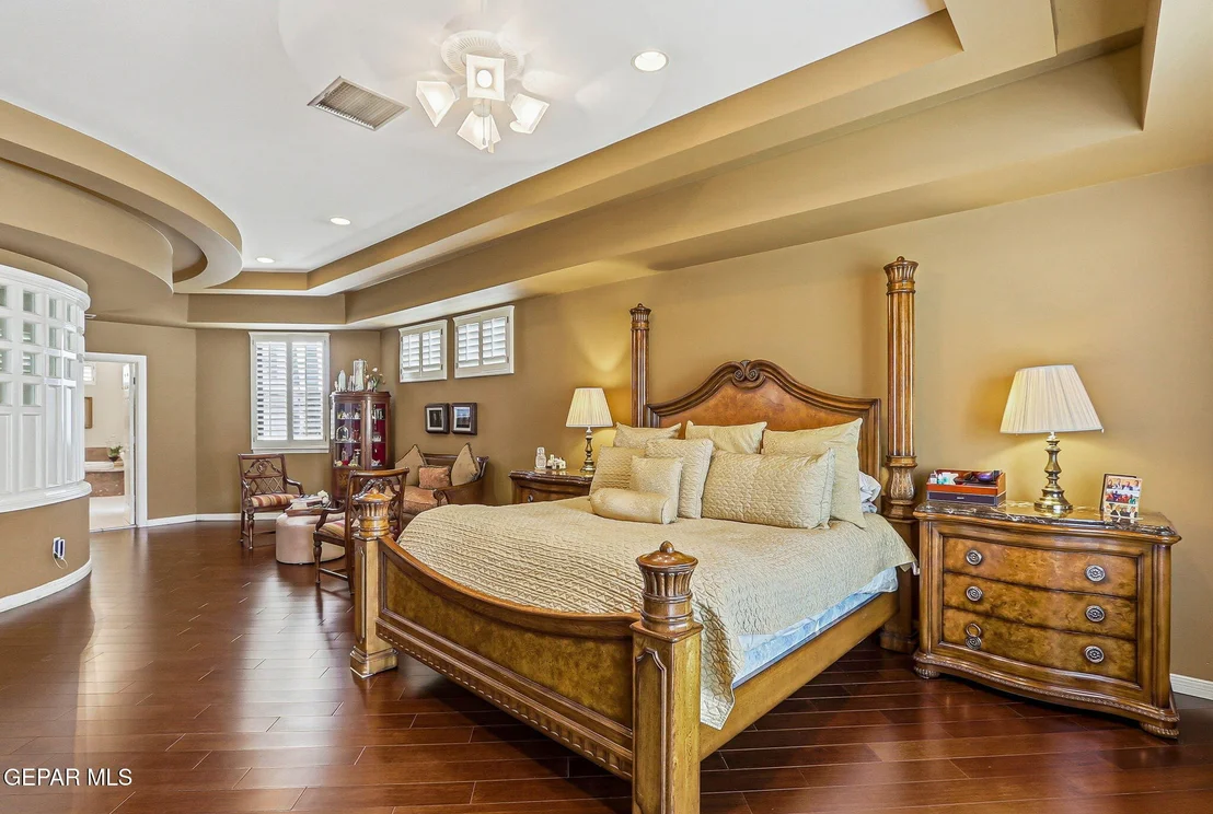 Photo of 5806 DIAMOND POINT Circle