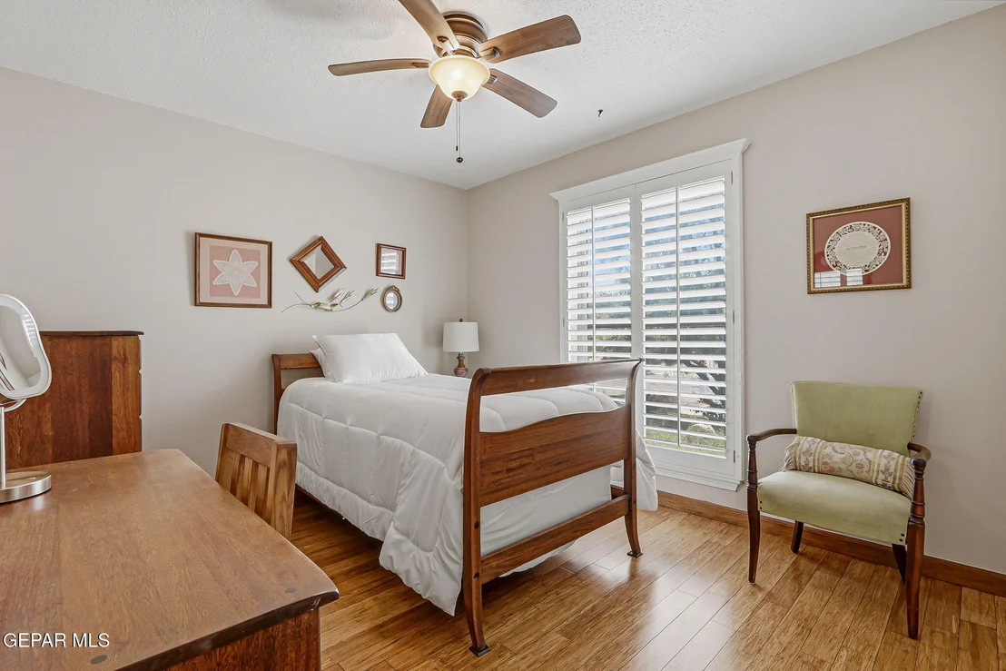 Photo of 3128 Mc Lean Street