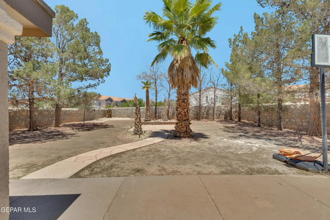 Photo of 12345 KIT CARSON Drive