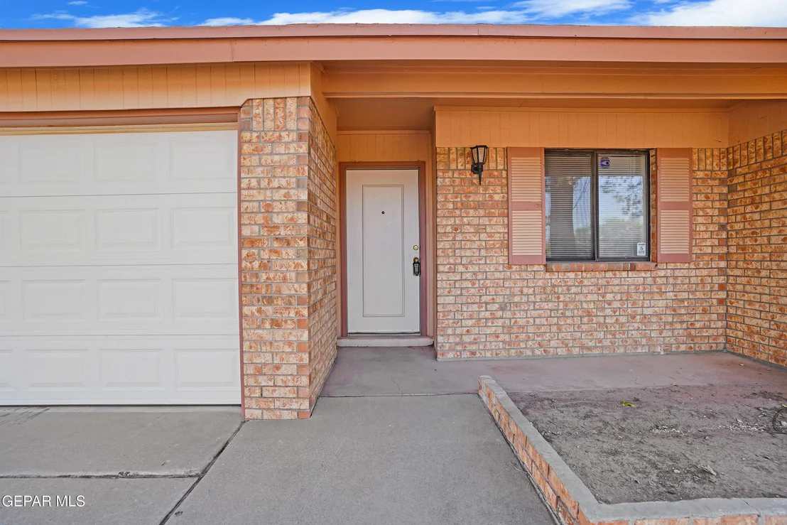 Photo of 1628 GENE TORRES Drive