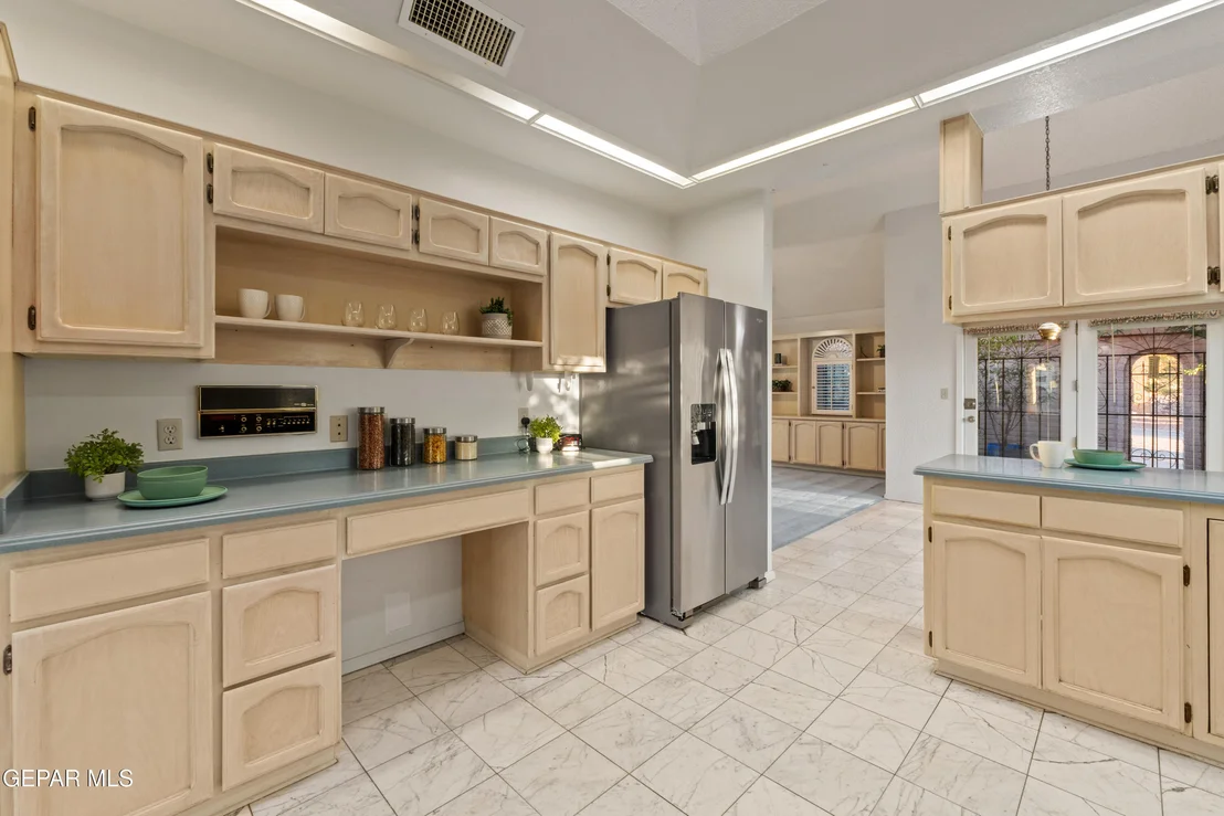 Photo of 401 Sharondale Drive