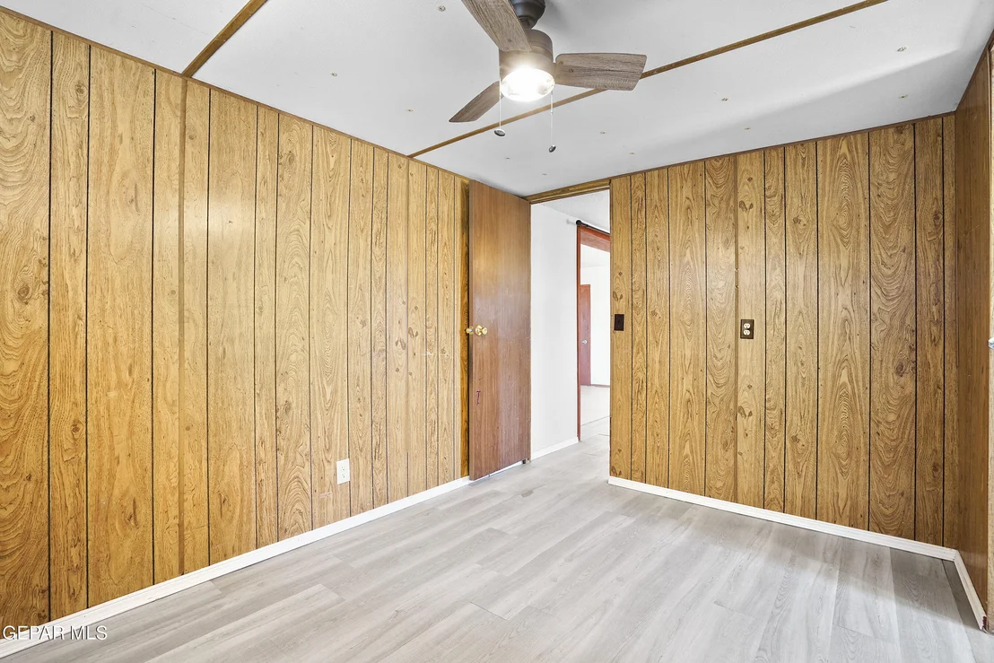 Photo of 300 RUFFIAN Way