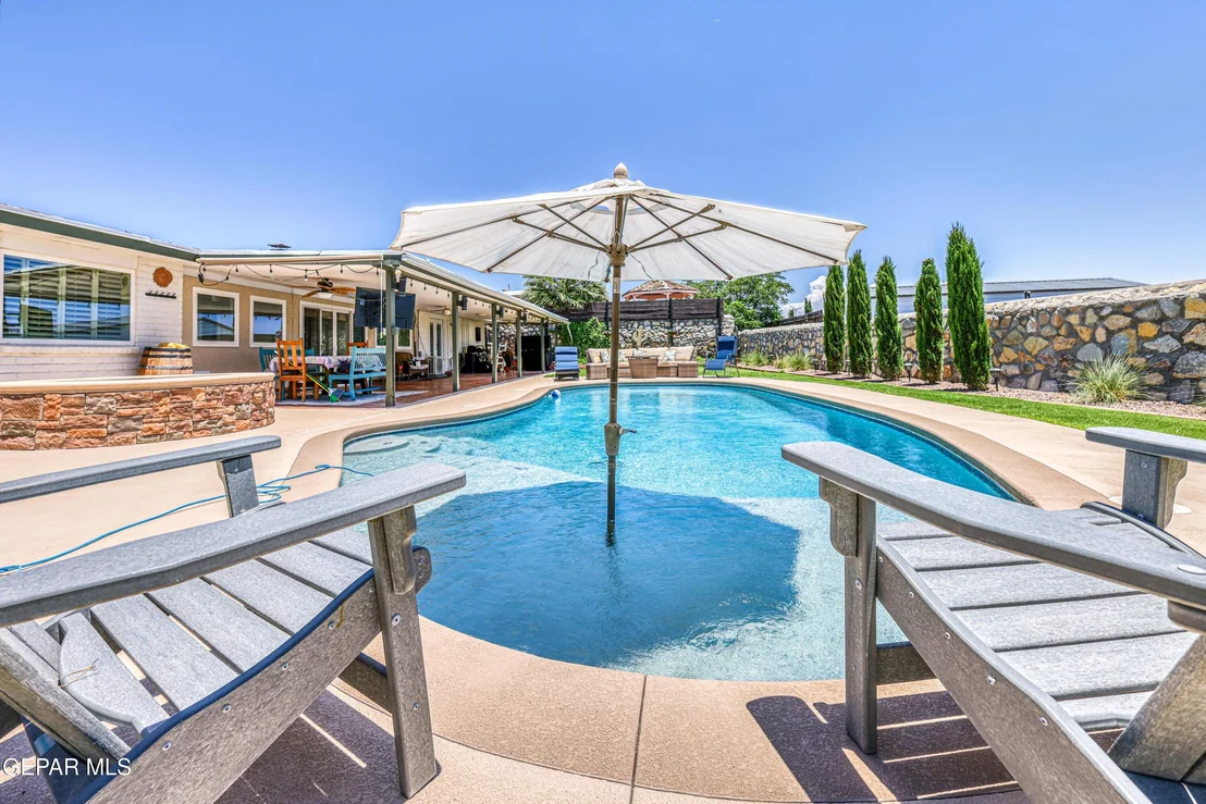 Photo of 10528 Ashridge Drive