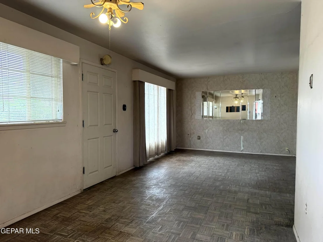 Photo of 228 MANGO Road