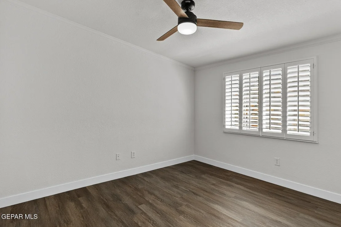 Photo of 6637 WIND RIDGE Drive