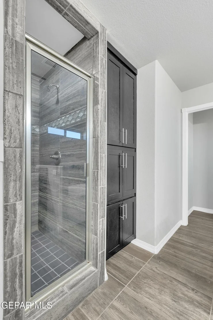 Photo of 3600 Essence Street