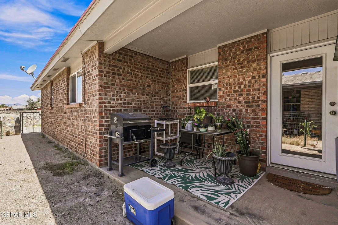 Photo of Unit AB at 2901 Beachcomber Drive