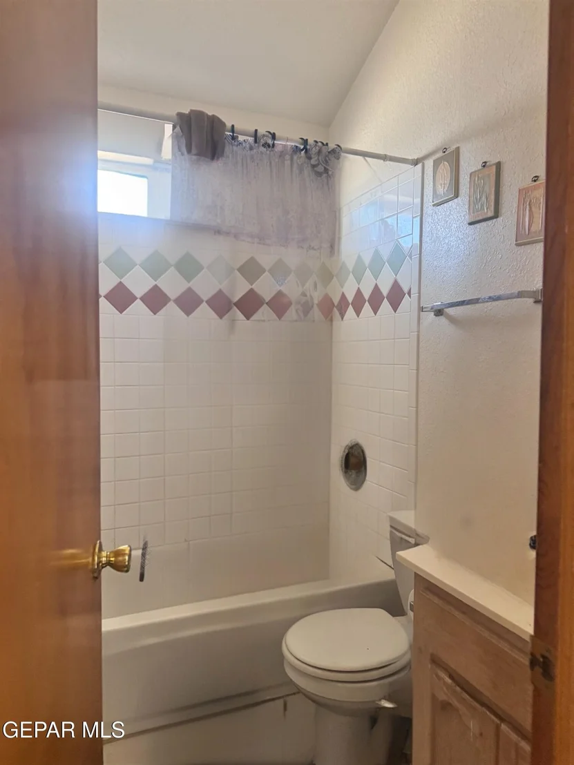 Photo of 7119 Oval Rock Drive
