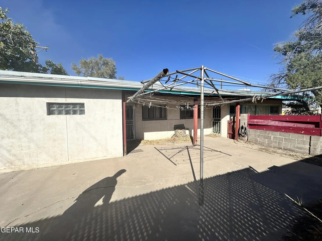 Photo of 491 BORRETT Street