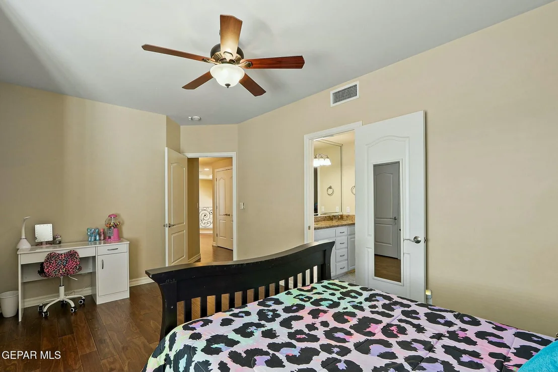 Photo of 1140 CALLE LOMAS Drive