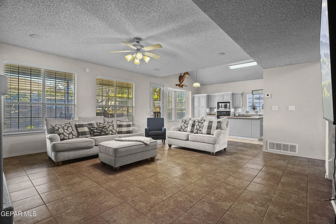 Photo of 12404 PASEO ALEGRE Drive