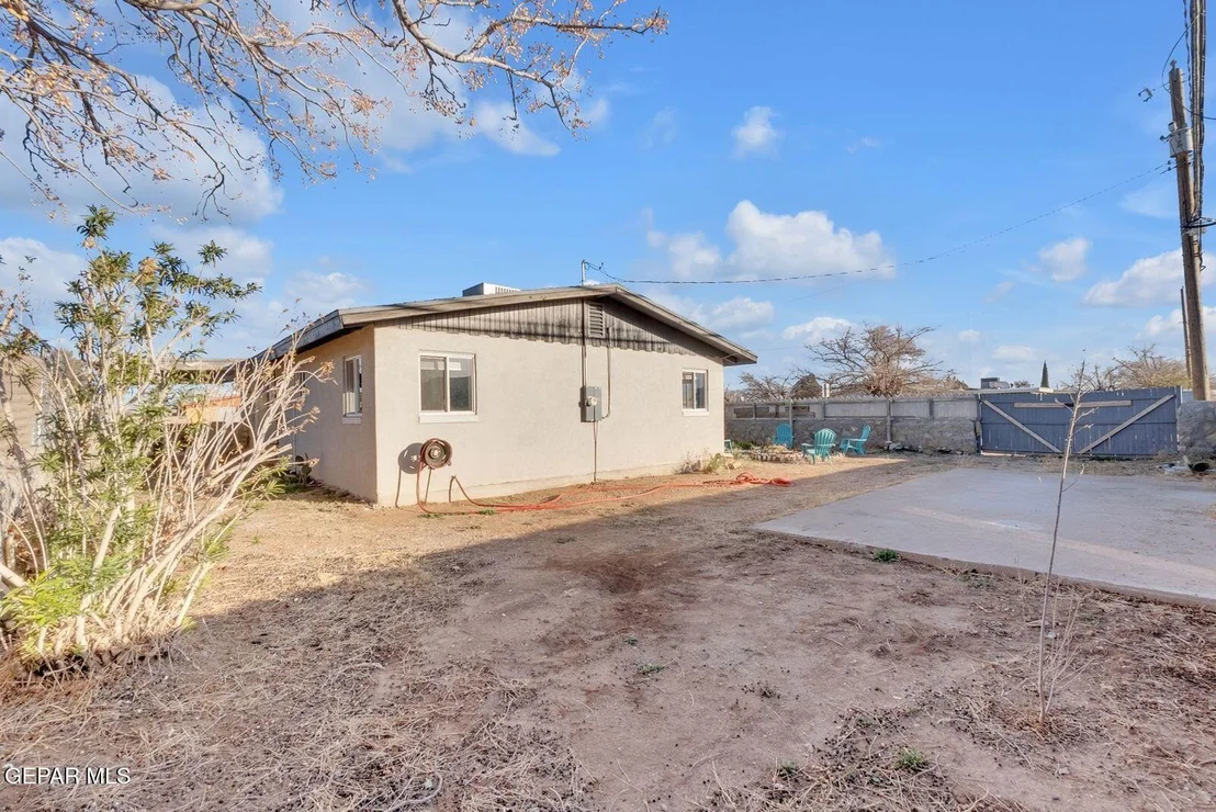 Photo of 9301 SALISBURY Drive