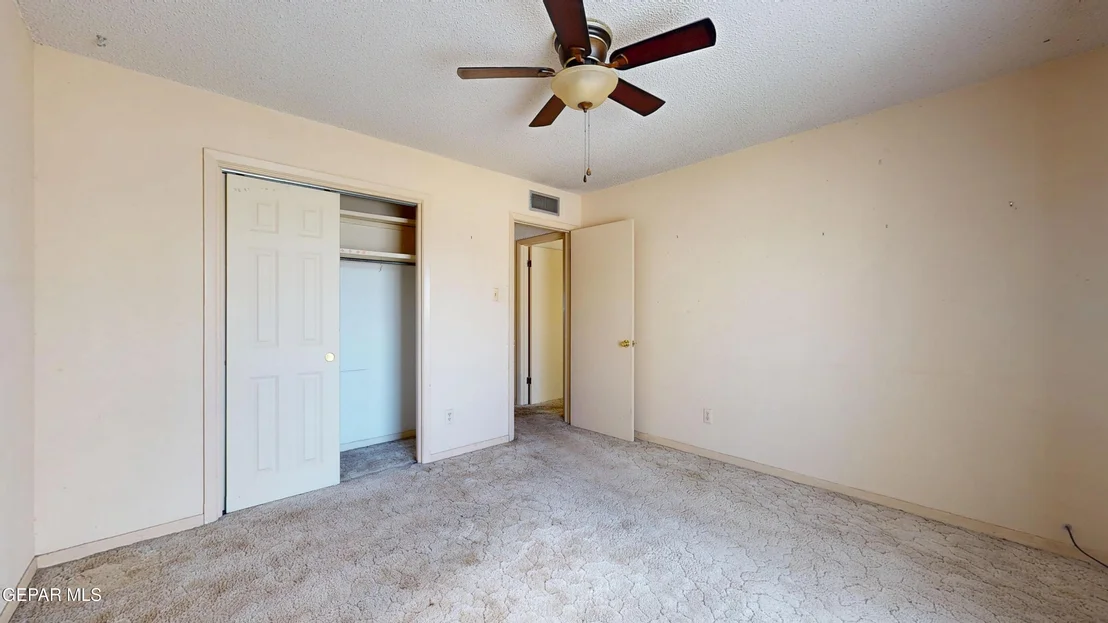 Photo of 720 SOMERSET Drive