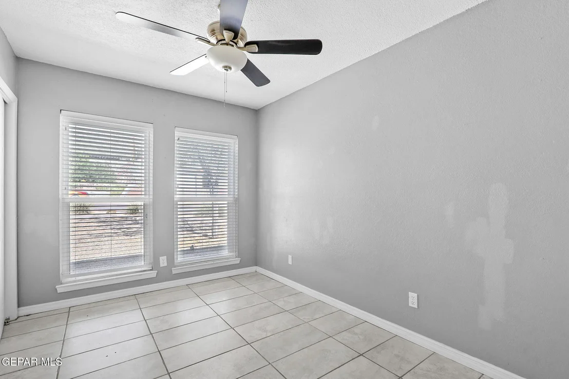 Photo of 237 MOONGLOW Drive