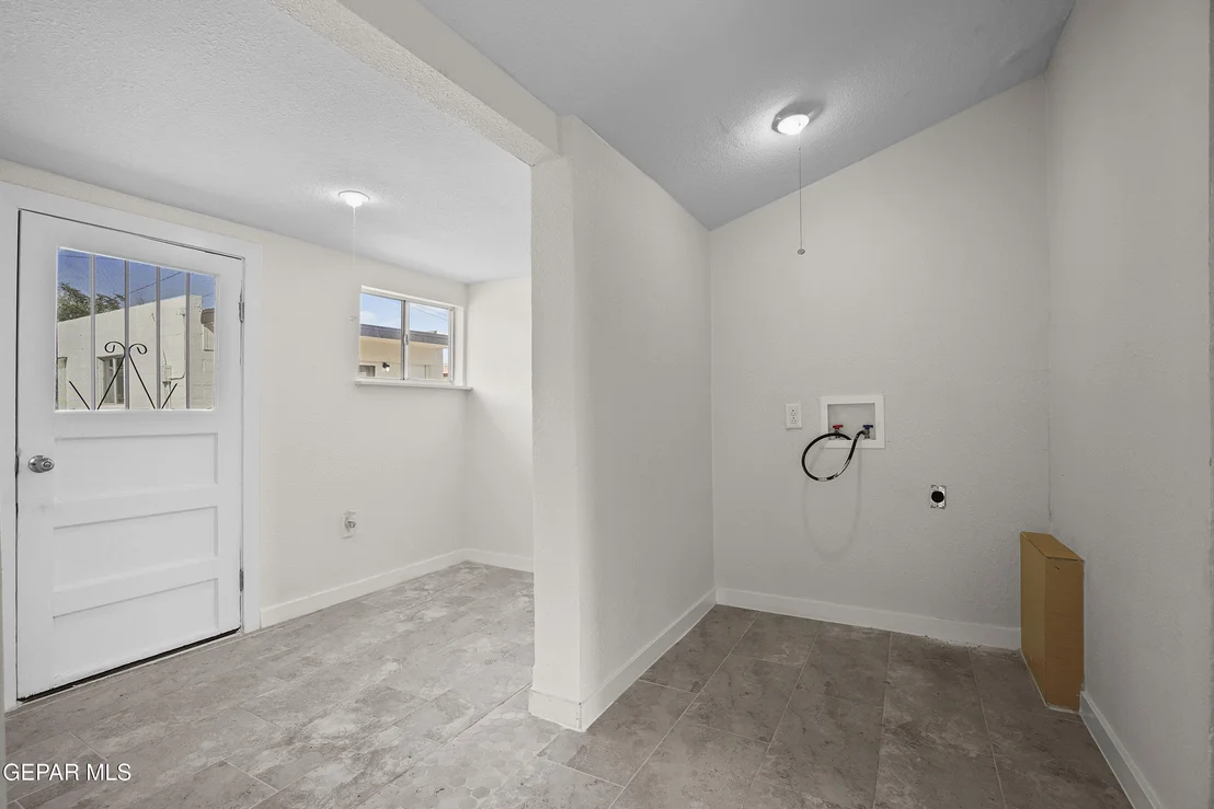 Photo of 7607 MONTERREY Drive