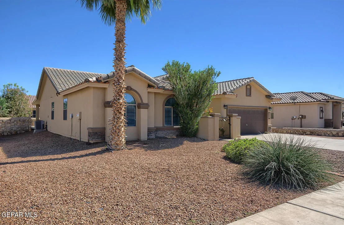 Photo of 5620 VALLEY MAPLE Drive