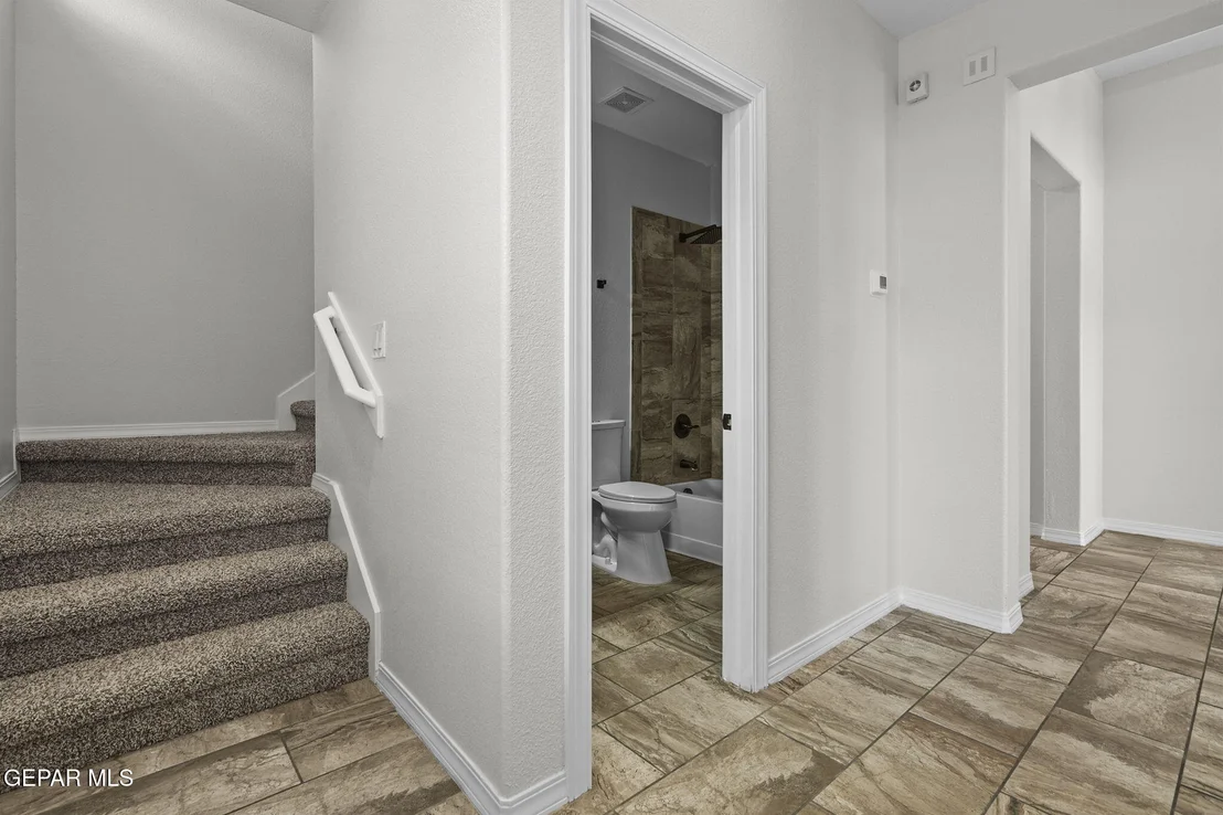 Photo of 6012 HIDDEN ACRES Drive
